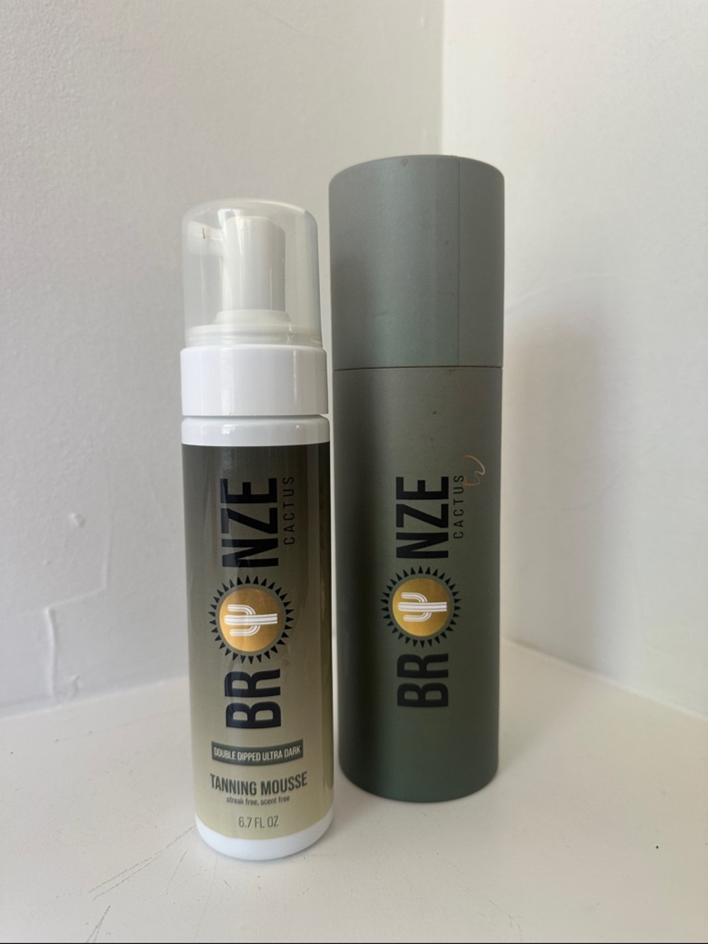 BRONZE Cactus Tanning Mousse — Olive/Gray